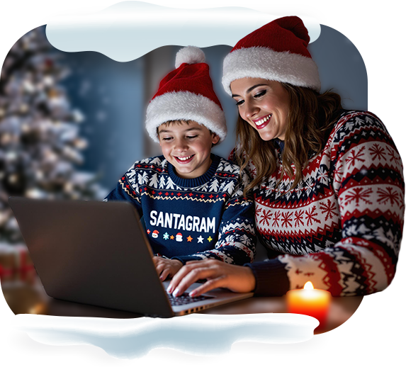 Mama z synem oglądający film od Świętego Mikołaja